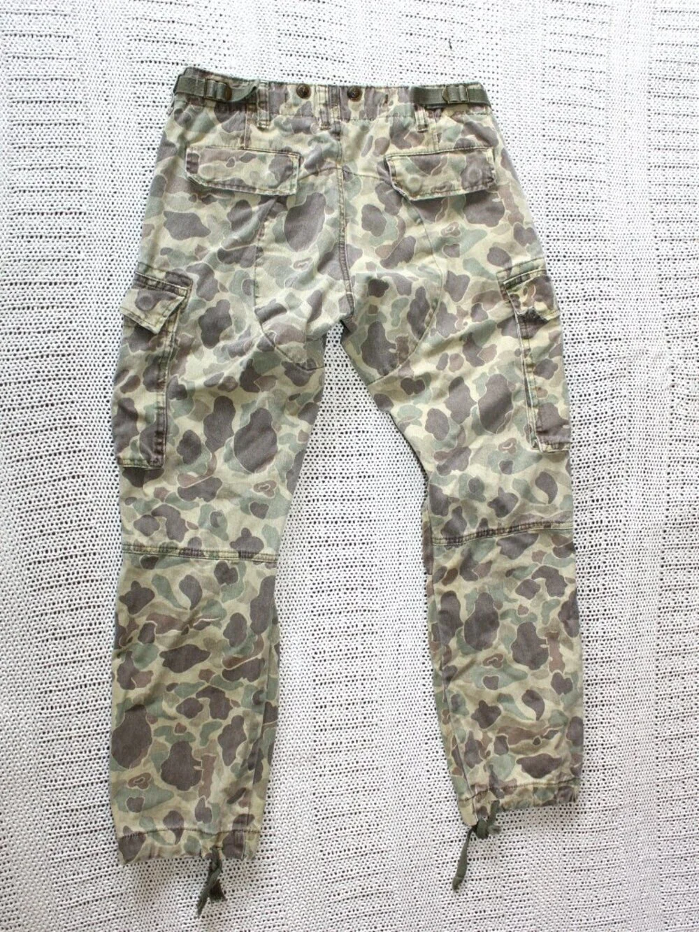 MNML Cargo Men's Pants Size W28/L29 Green Utility Camouflage Army Navy cotton